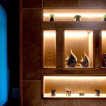Domina-boutique Apartment Naples