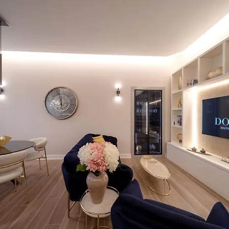 Domina-boutique * Naples