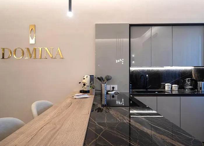 Domina-boutique Апартаменты *